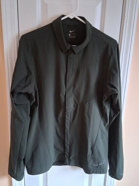 Nike Men's FZ City Windbreaker Olive Green Lightweight Jacket